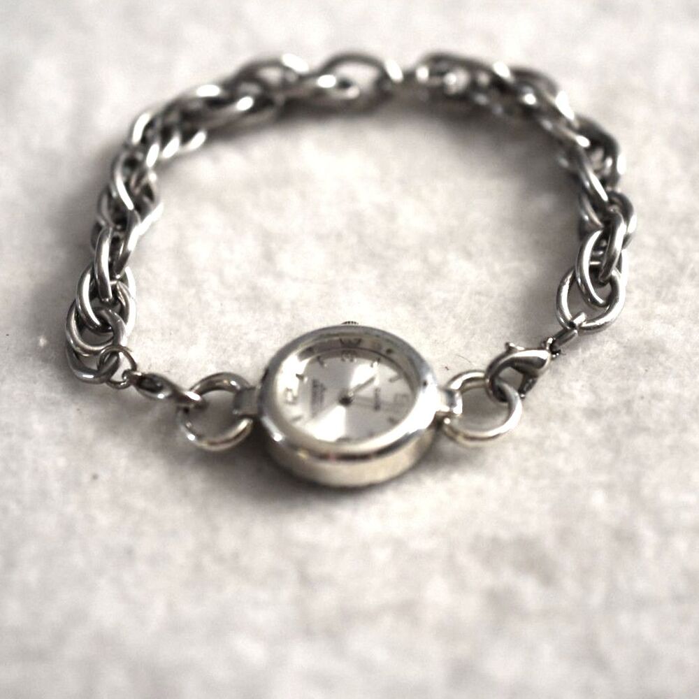 Accessory Crossings Retro Silver Tone Chain Band 7.5 Inch New Batter Watch
